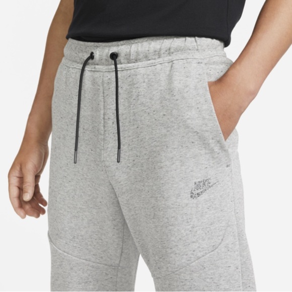NWT Nike Revival Tech Fleece Jogger - Picture 3 of 16